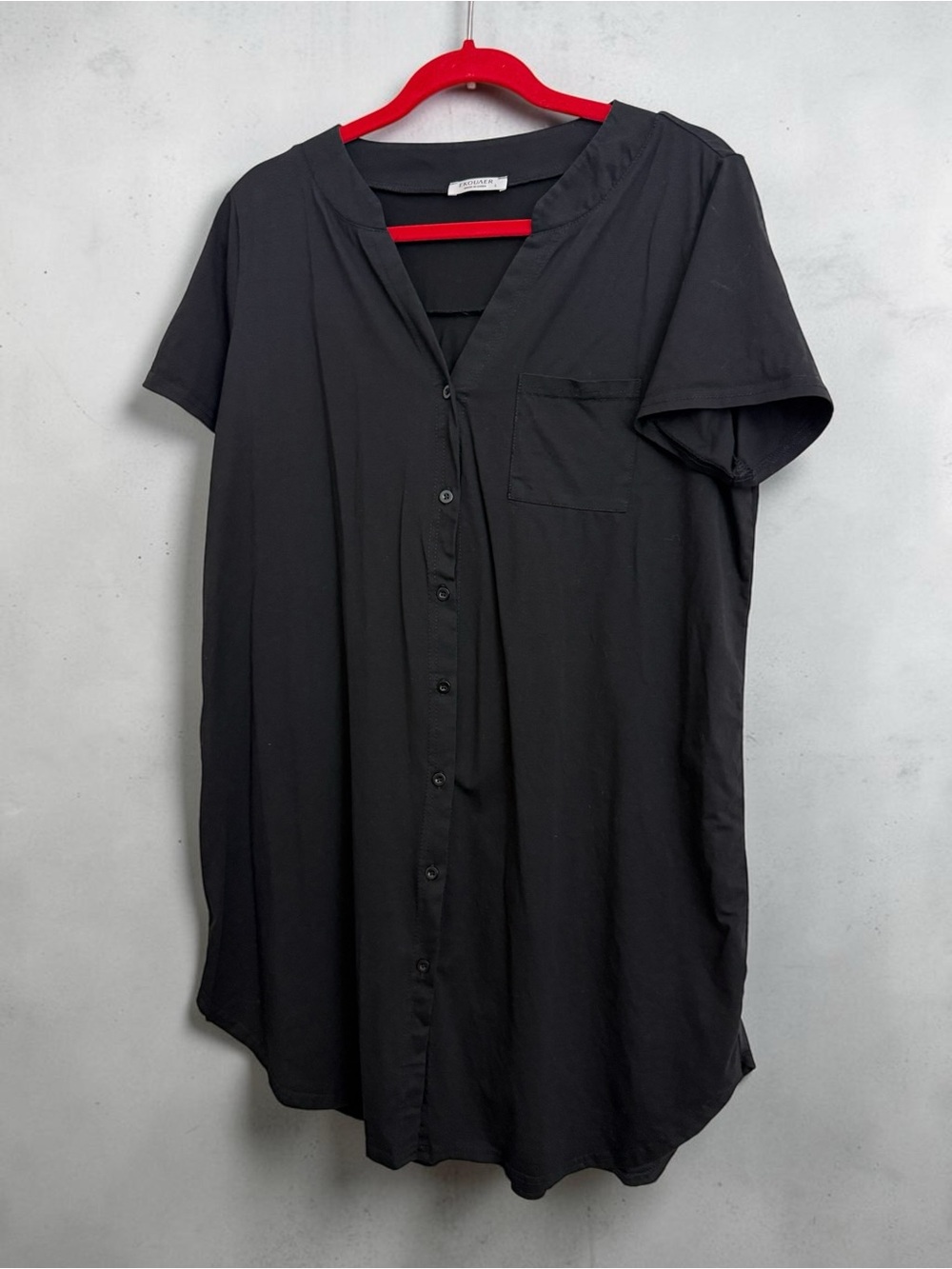 Relaxed Black Button-Front Midi Shirt Dress